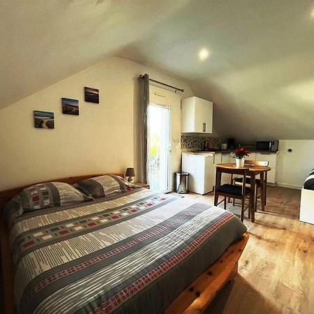 Lomener - La Goelette - 1 Appartement Avec 2 Chambres Et 2 Studios A 450M De La Plage Плёмёр Экстерьер фото